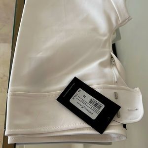 White pant. New with tags